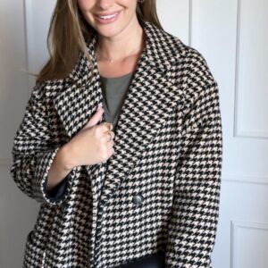 Stylowy płaszcz Funk'n'Soul w beżowo-czarny wzór