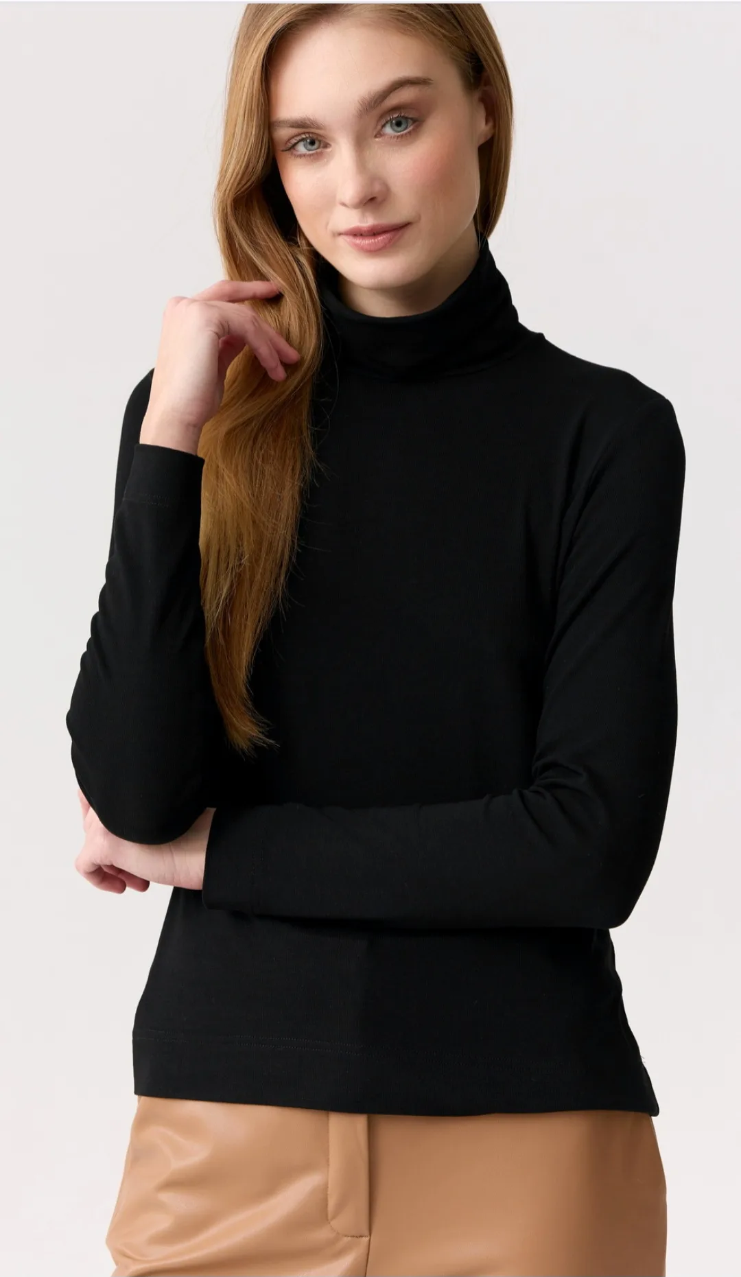 Golf FERIA w kolorze głębokiej czerni