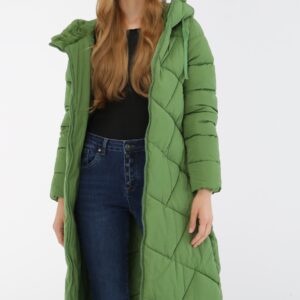 Zielona kurtka z pikowaniem