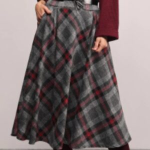 Spódnica w kratę popiel