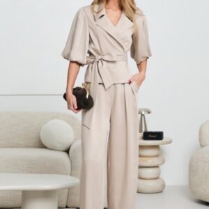 Elegancki komplet beżowy