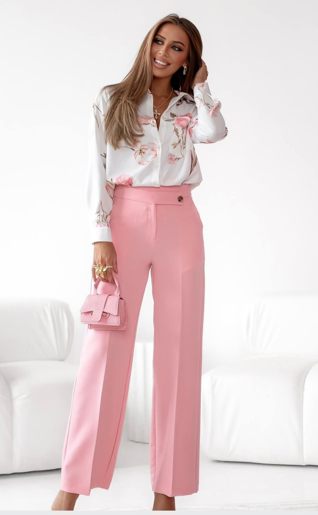 Spodnie jasno różowe