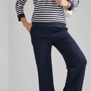 Komplet granatowy z bluzeczką w paseczki