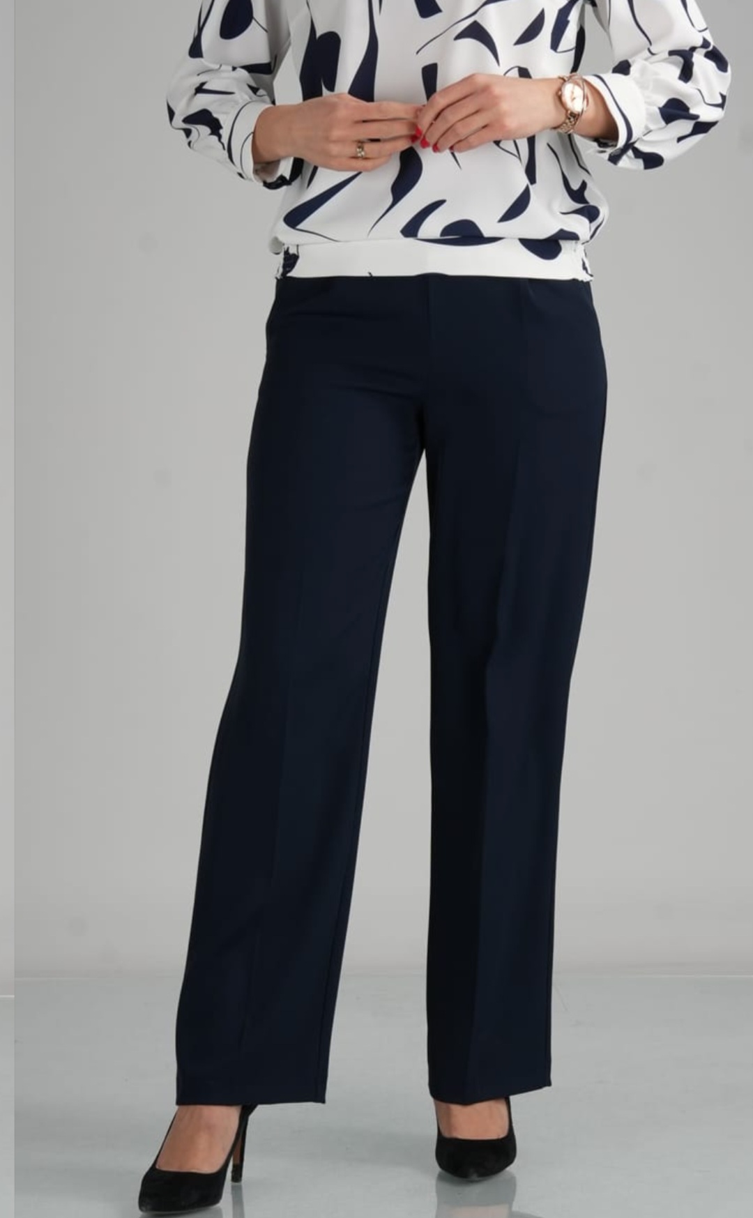 Granatowe spodnie Barton