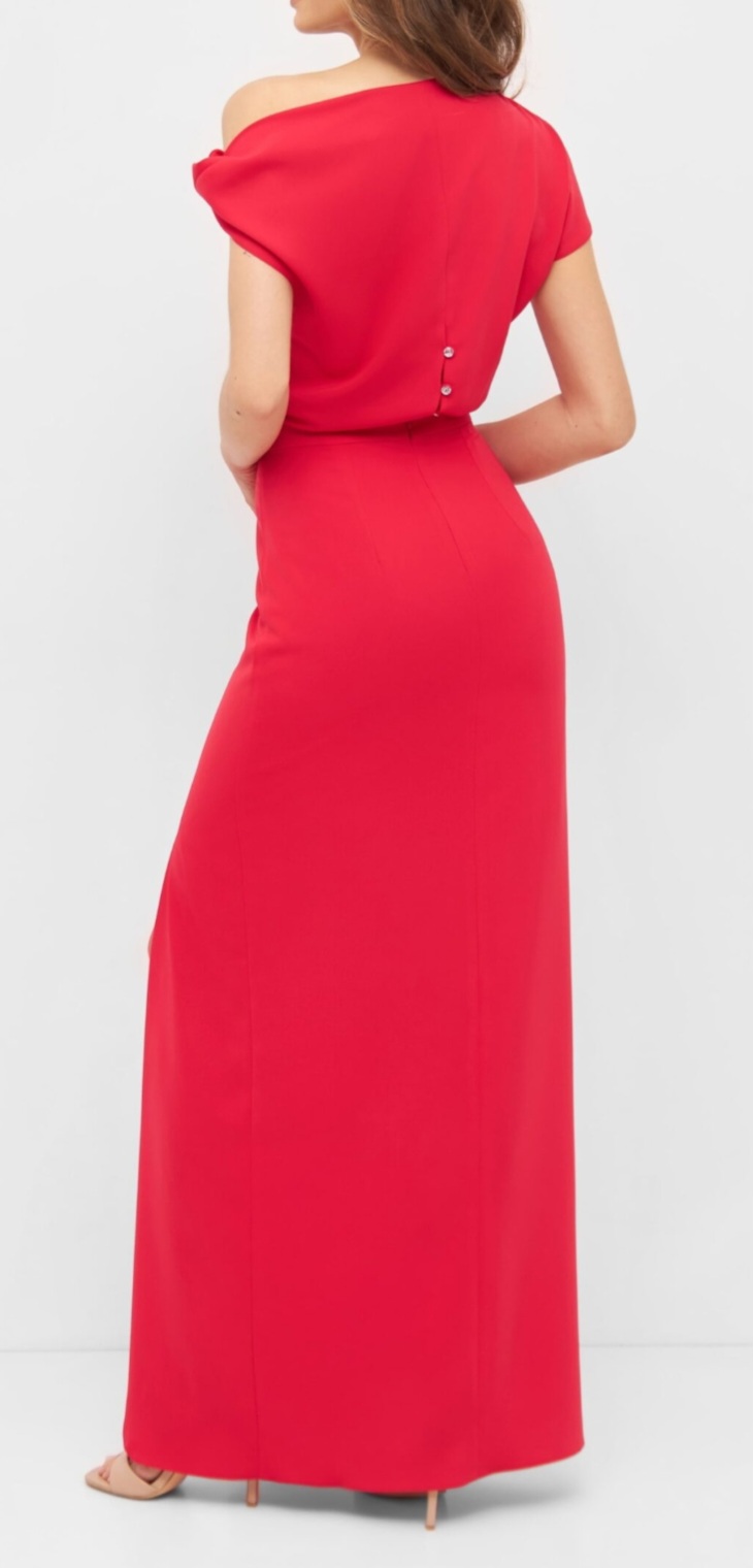 Sukienka maxi w kolorze malinowo-czerwonym
